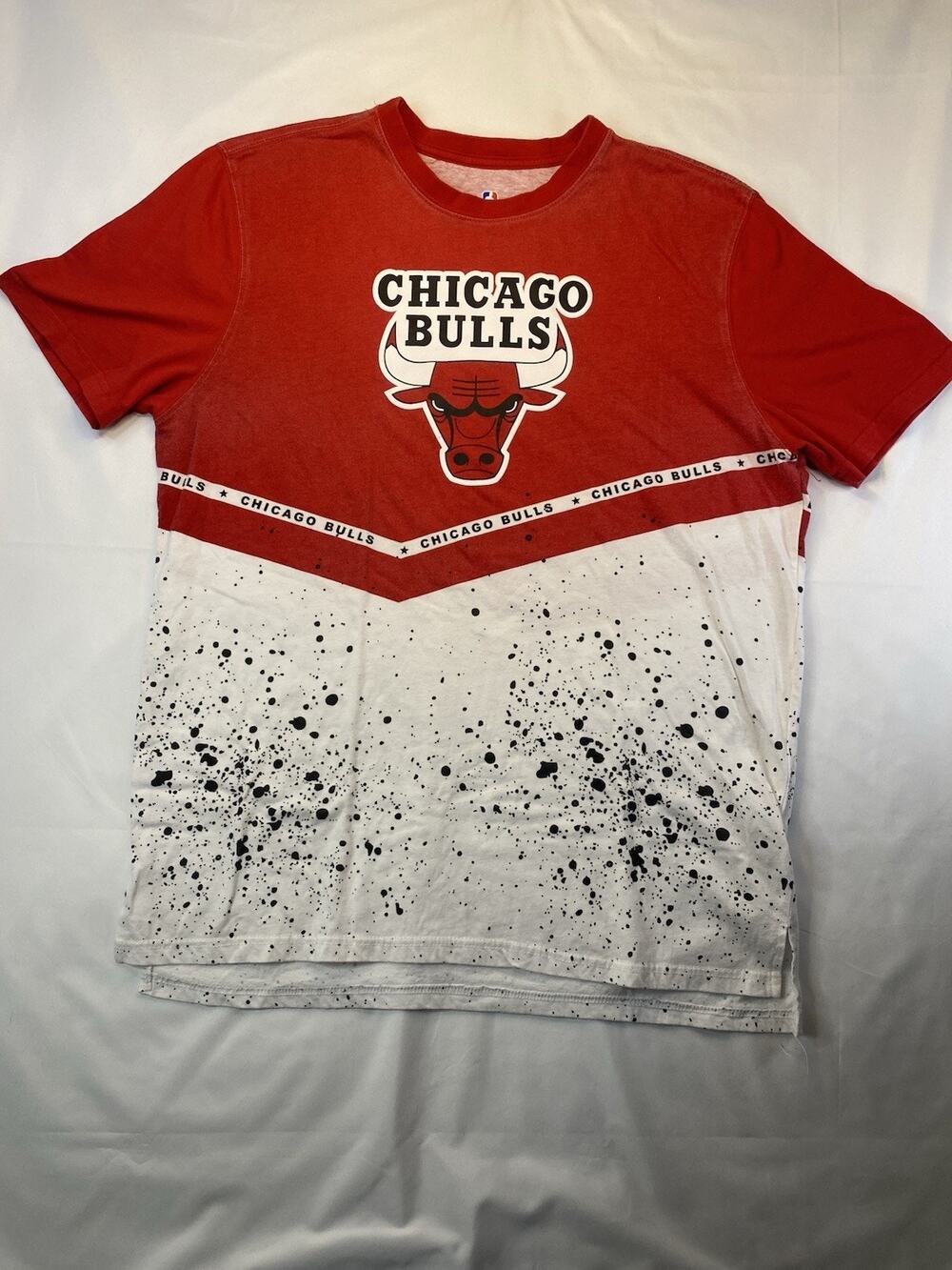 NBA Chicago Bulls Red/White/Black Graphic T-Shirt XL